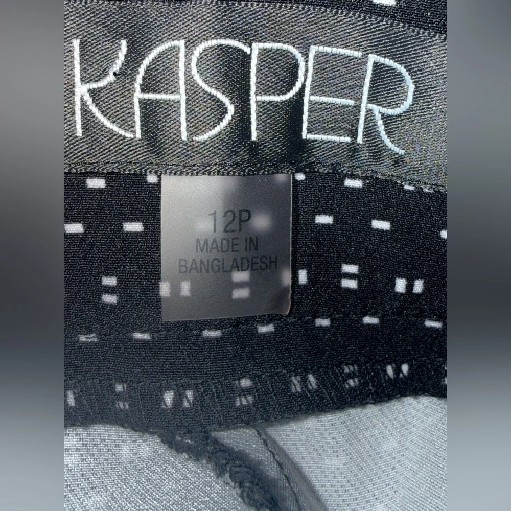 Kasper. Black & White Dash Trouser. Size 12P.